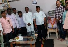 पंडित दीनदयालजी उपाध्याय यांच्या जयंतीनिमित्त आमदार कार्यालयात अभिवादन कार्यक्रम