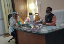 मा.खा.अशोकजी नेते यांची जिल्हा सामान्य रुग्णालय गडचिरोली येथे सदिच्छा भेट