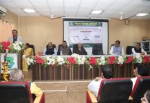 लोकांच्या सहभागातून विकास होणे ही ग्रामीण विकासाची पहिली पायरी आहे; अर्थतज्ञ श्रीनिवास खांदेवाले