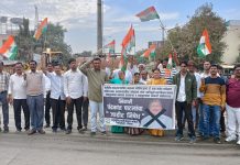 चंद्रकांत पाटलांच्या वक्तव्याचा काँग्रेसकडून निषेध इंदिरा गांधी चौकात निषेध आंदोलन