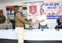 रस्ते आपघात रोखण्यासाठी तरूणाईने पुढाकार घ्यावा – अपर जिल्हाधिकारी धनाजी पाटील