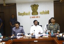 The announcements made by the government in Gadchiroli district were criticized by opposition leader Ambadas Danve