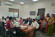 महिला खेळाडूंशी गैरवर्तन करणाऱ्या प्रशिक्षक व व्यवस्थापकाला निलंबित करा,भारतीय जनता पार्टी महिला आघाडीची कुलगुरूंकडे मागणी