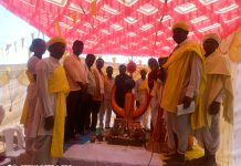 लांझेंडा येथेआमदार डॉक्टर देवरावजी होळी यांचे हस्ते पारोलिंगो कायोपुनेम देवस्थानाची महापूजा