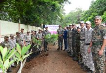 जागतिक आदिवासी दिनाचे औचित्य साधुन गडचिरोली पोलीस दलाकडुन जिल्हाभरात विविध कार्यक्रमाचे आयोजन