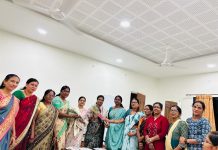 भाजपा जिल्हा महामंत्री सौ.योगीताताई पिपरे व महिला आघाडी जिल्हाध्यक्ष सौ.गीताताई हिंगे यांचा सत्कार