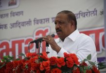 आदिवासी समाजाला विकासाच्या मुख्य प्रवाहात आणण्यासाठी सर्वतोपरी मदत करू आदिवासी लाभार्थी मेळाव्यात मंत्री डॉ. विजयकुमार गावित यांची ग्वाही