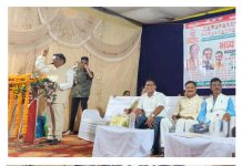 लाडक्या बहिणींनी उपमुख्यमंत्री देवाभाऊंच्या पाठीशी खंबीरपणे उभे राहावे,आ डॉ देवरावजी होळी