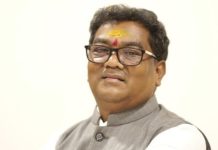 माजी आमदार डॉक्टर देवरावजी होळी यांच्या वाढदिवसानिमित्त विविध कार्यक्रमांचे आयोजन रक्तदान शिबिर, अन्नदान व रुग्णांना फळ वाटप यासह विविध कार्यक्रमांचे नियोजन