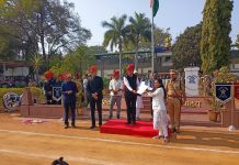 आरोग्य विभागातील उत्कृष्ट काम करणाऱ्या अधिकारी व कर्मचाऱ्यांचा प्रजासत्ताक दिनी गौरव