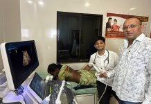 गडचिरोलीत पहिल्यांदाच किडनी बायोप्सी यशस्वी; डॉ. आशिष खुणे यांच्या पुढाकाराने ऐतिहासिक कामगिरी