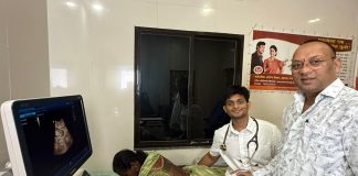 गडचिरोलीत पहिल्यांदाच किडनी बायोप्सी यशस्वी; डॉ. आशिष खुणे यांच्या पुढाकाराने ऐतिहासिक कामगिरी