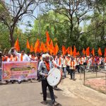 ‘डफरे बजाओ’ आंदोलनातून अभियंता सुरेश साखरवाडे यांच्या हकालपट्टीची मागणी; अरविंदभाऊ कात्रटवार आक्रमक निकृष्ट पुल बांधकाम, बोगस कामे व भ्रष्टाचाराच्या आरोपांवरून शासनाला धारेवर